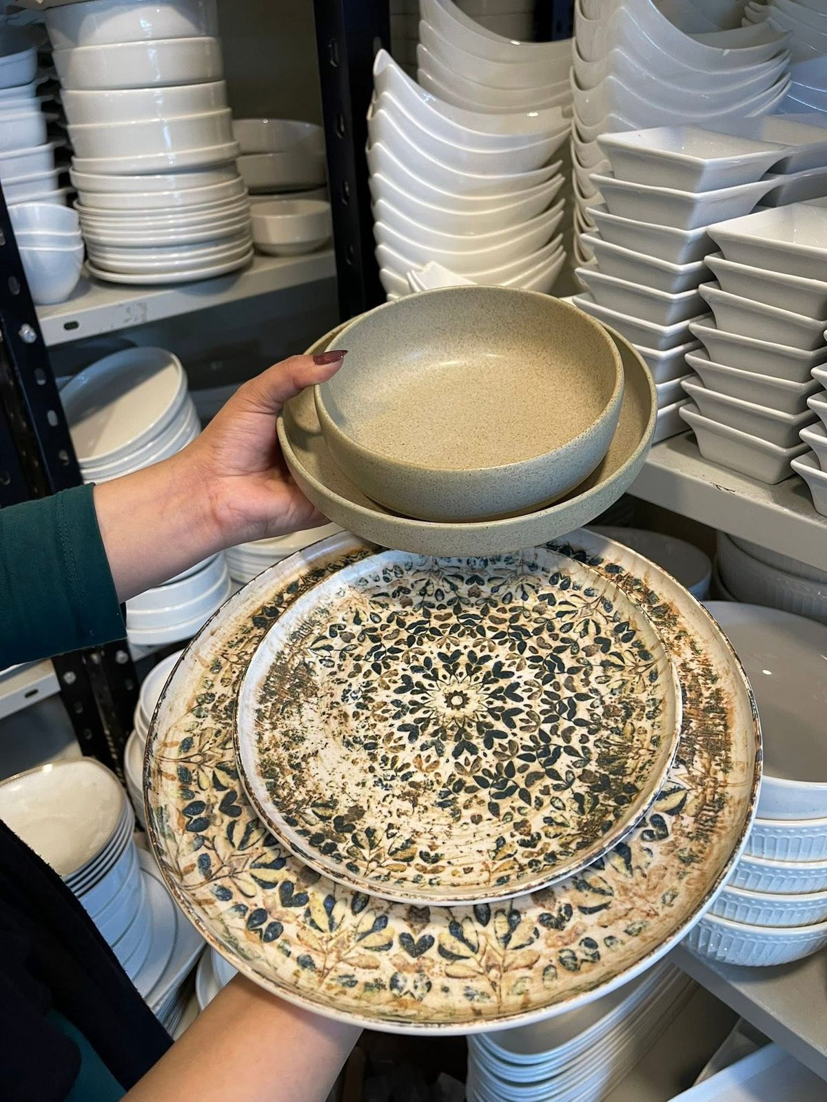 Obelisk- porcelain dinner set