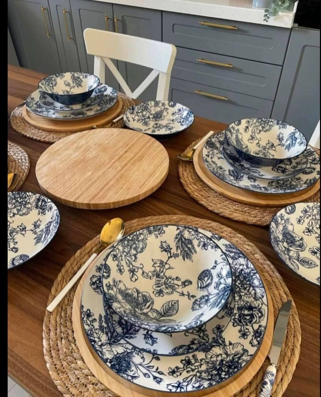 Gupan blue- porcelain  dinner set